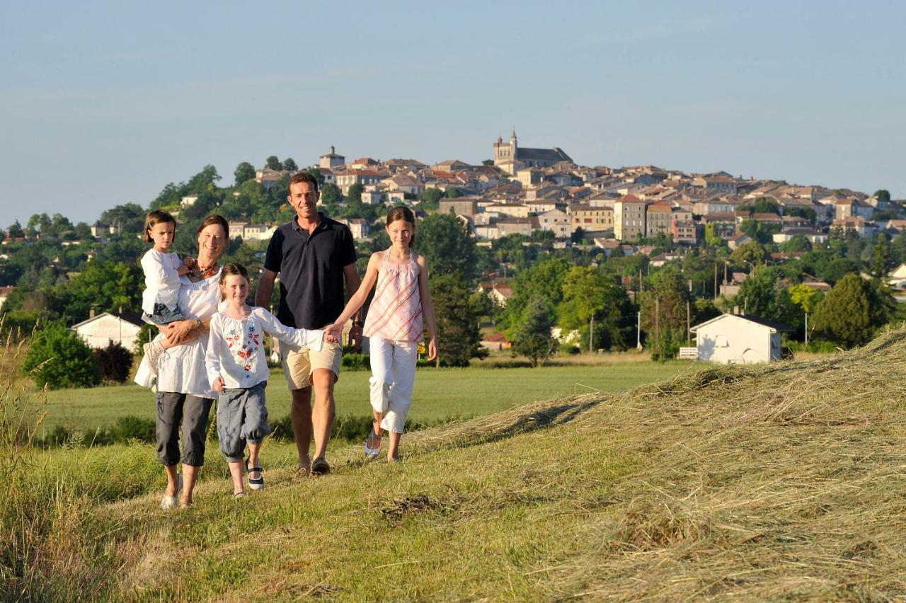 Lo.f.t ô village Monflanquin Extérieur photo